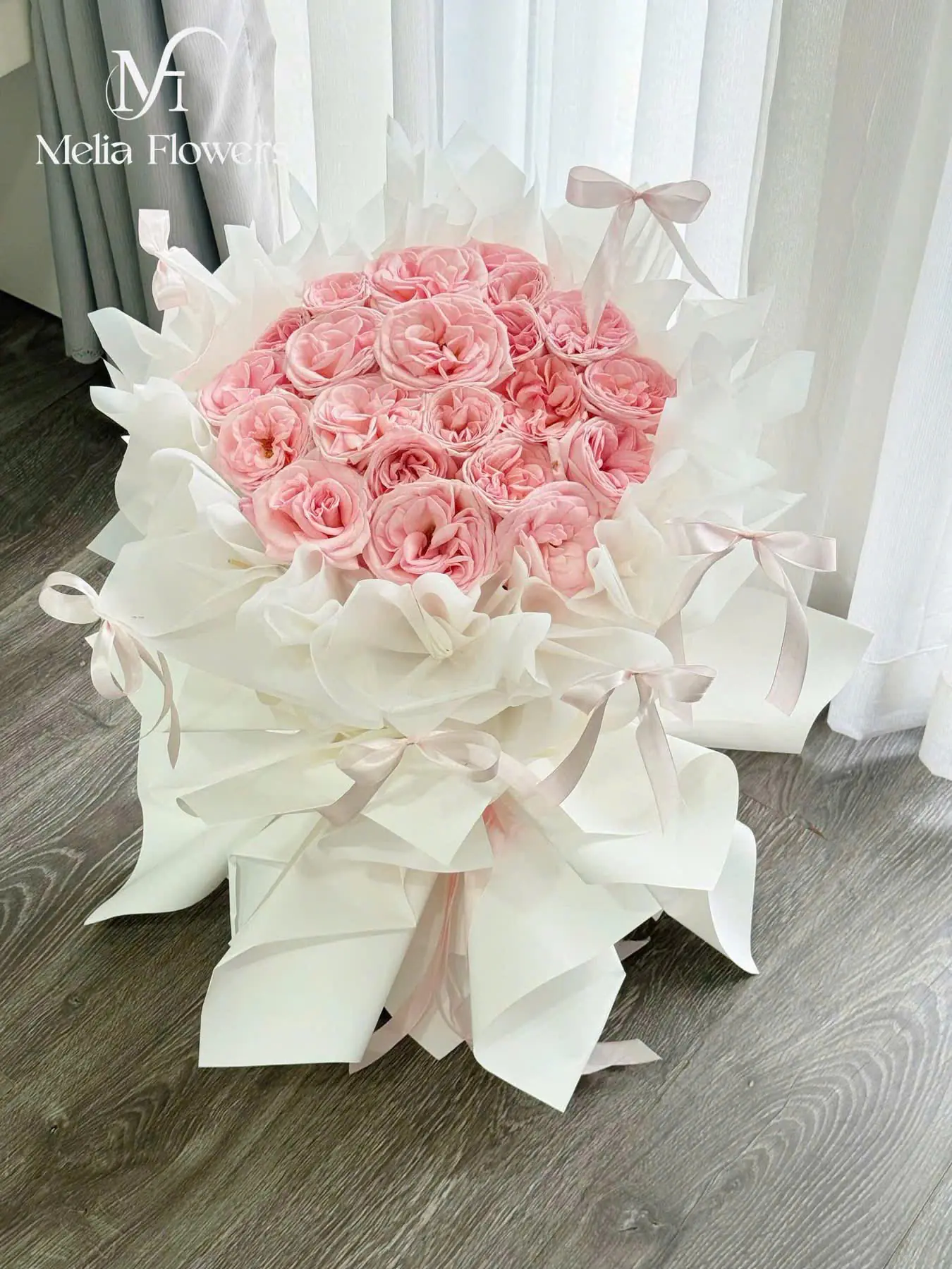 Princess Rose Bouquet – Bó hoa hồng công chúa