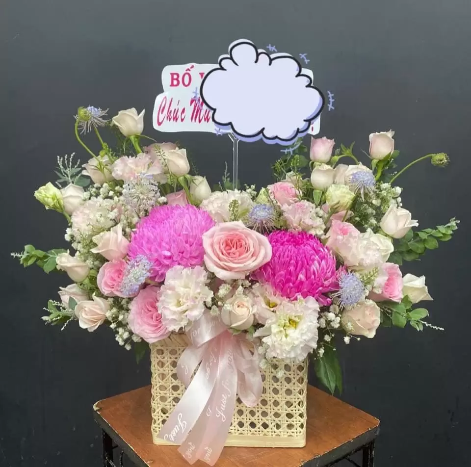 Có cần đặt cọc khi đặt hoa không?